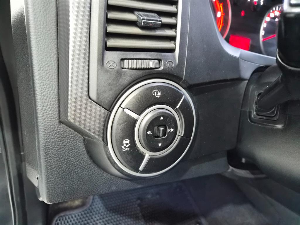 KGM KORANDO — photo 11