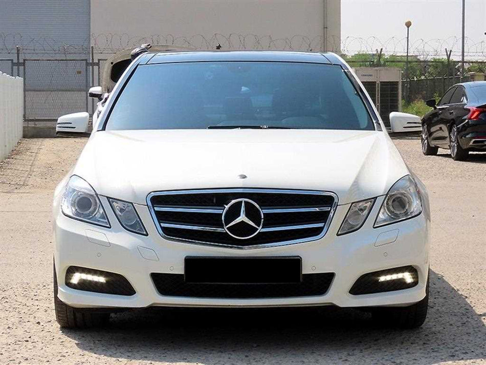 Mercedes-Benz E-Class — photo 02
