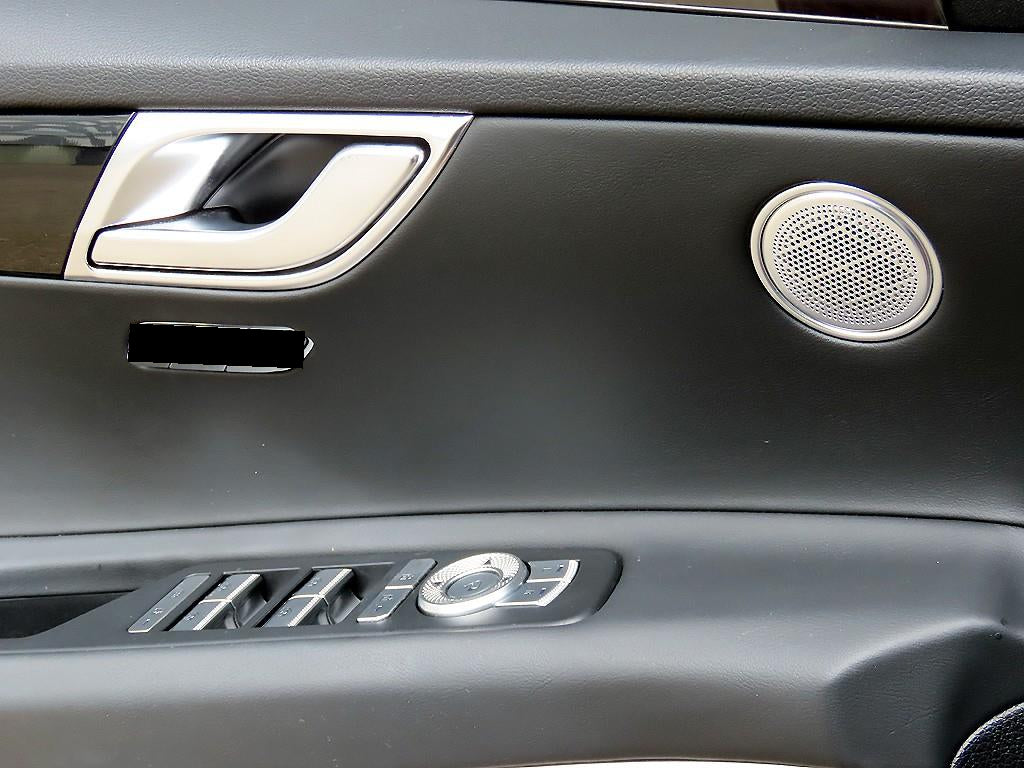 Genesis GV80 — photo 12