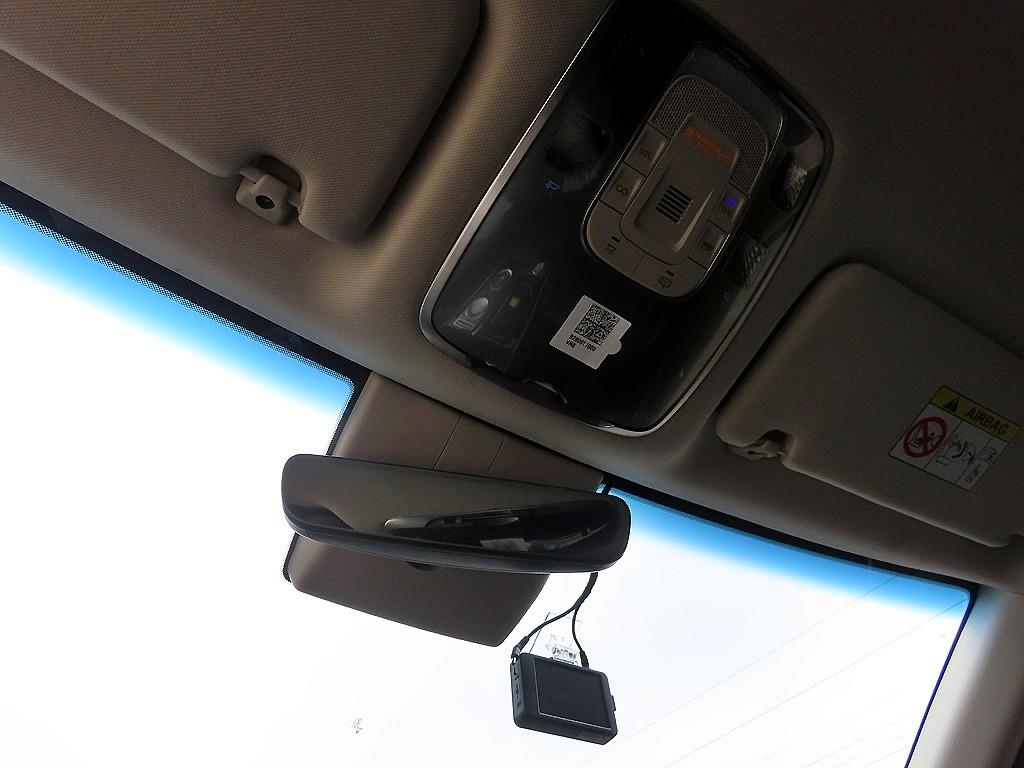 Genesis GV80 — photo 14