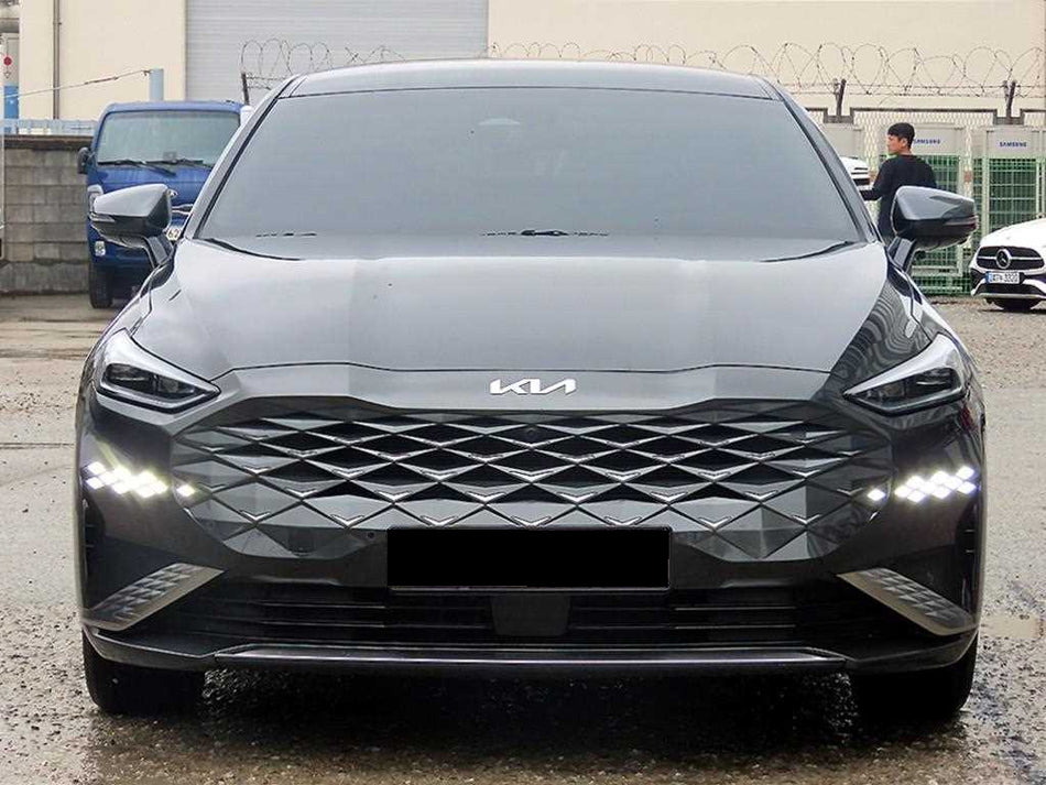 Kia K8 — photo 01