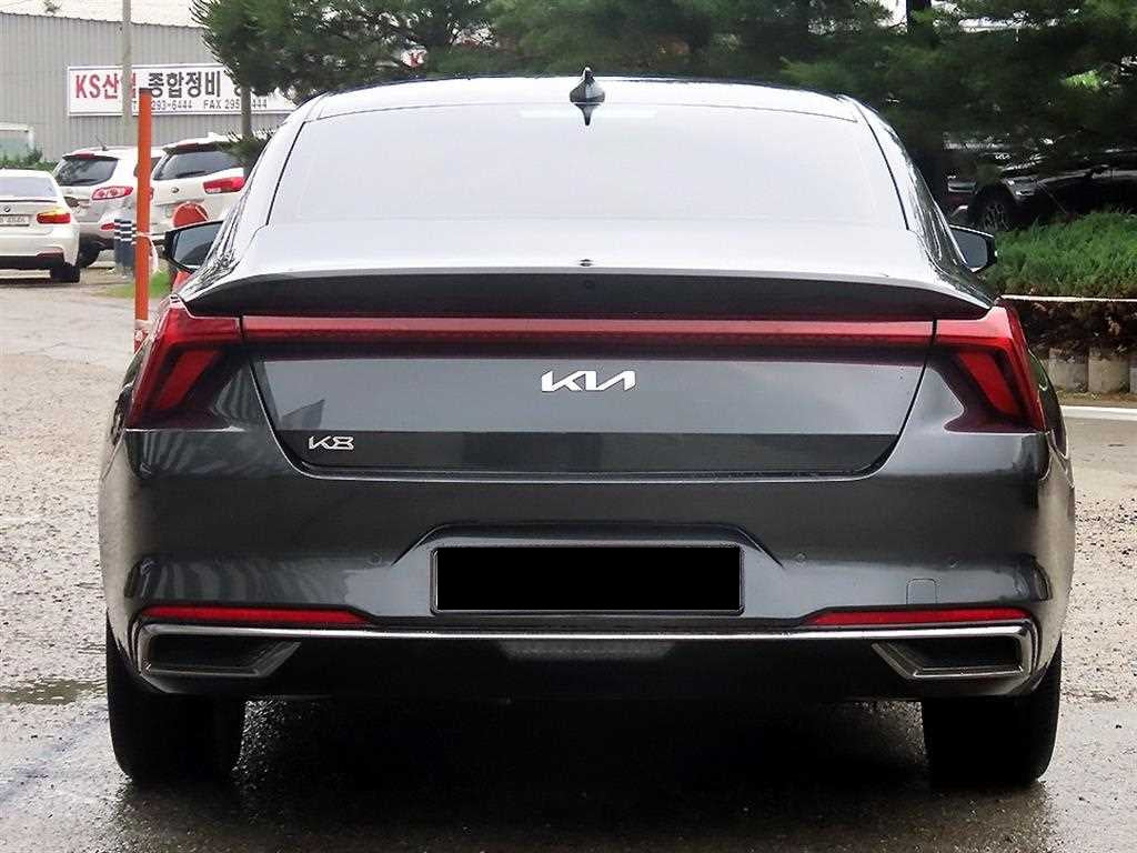 Kia K8 — photo 04
