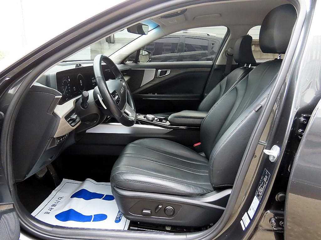 Kia K8 — photo 05