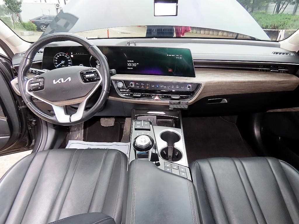 Kia K8 — photo 07