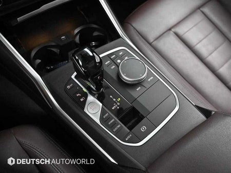BMW 3-Series — photo 09