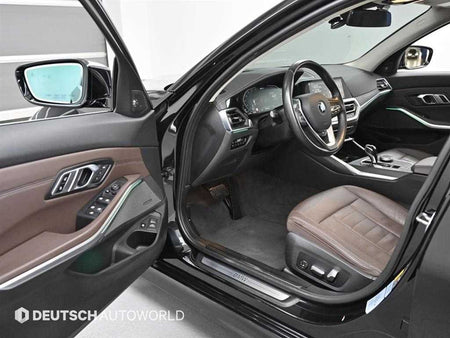BMW 3-Series — photo 11