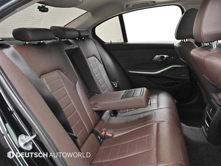 BMW 3-Series — photo 12