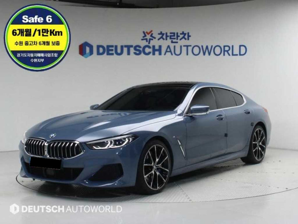 BMW 8-Series — photo 01