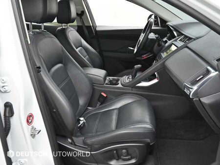 Jaguar E-PACE — photo 10