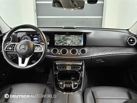 Mercedes-Benz E-Class — photo 07
