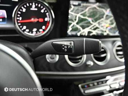 Mercedes-Benz E-Class — photo 09