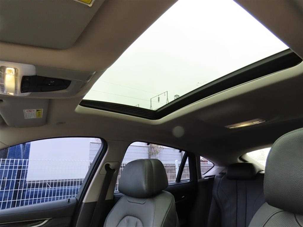 BMW X6 — photo 17