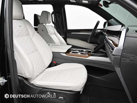 Cadillac Escalade — photo 10
