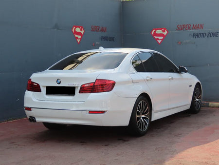 BMW 5-Series — photo 03