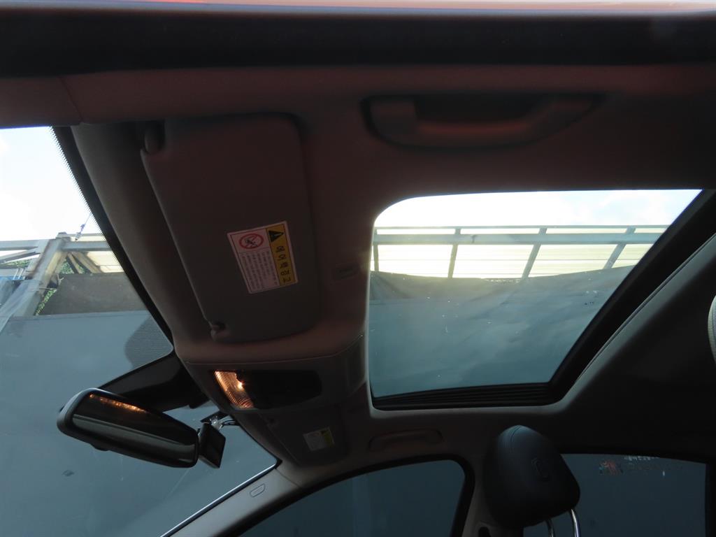 BMW 5-Series — photo 17