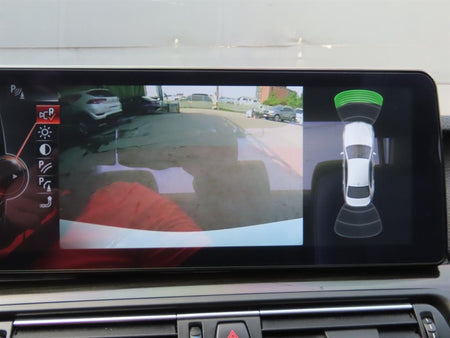 BMW 5-Series — photo 18