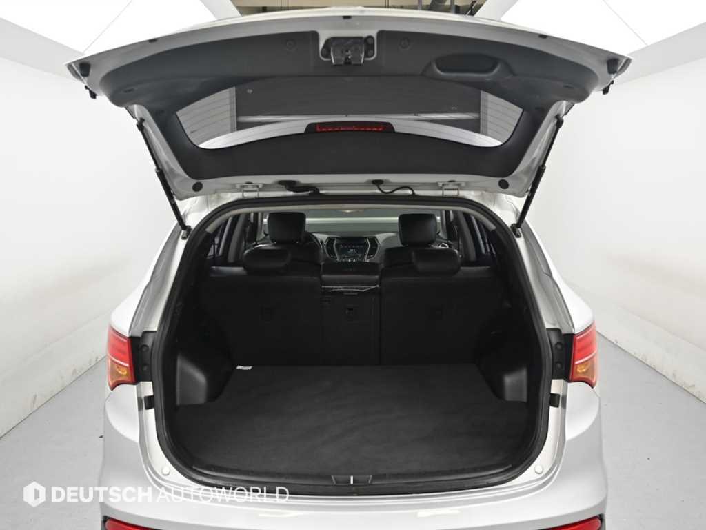 Hyundai Santafe — photo 19