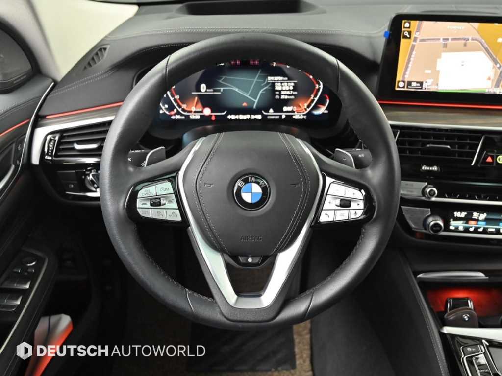 BMW Gran Turismo — photo 13