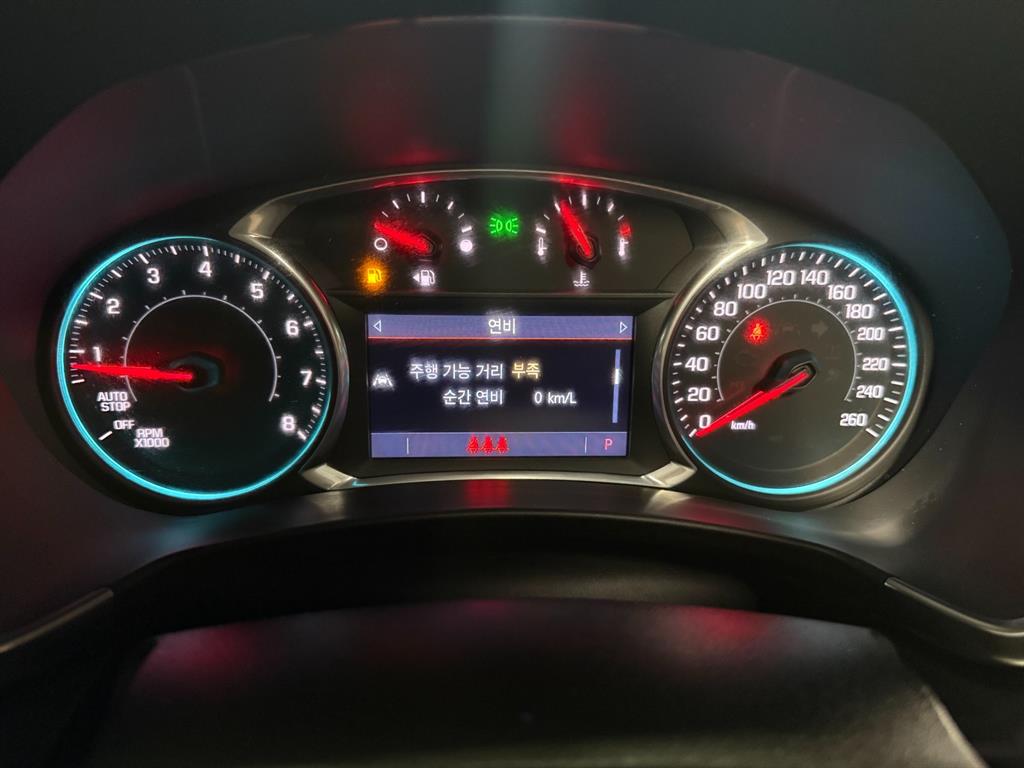 CHEVROLET Equinox — photo 11