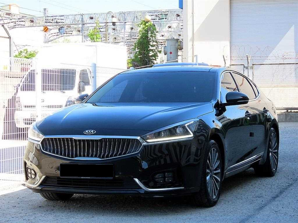 Kia K7 — photo 02