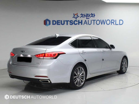 Hyundai Genesis — photo 02
