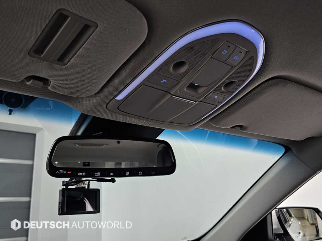 Hyundai Genesis — photo 18