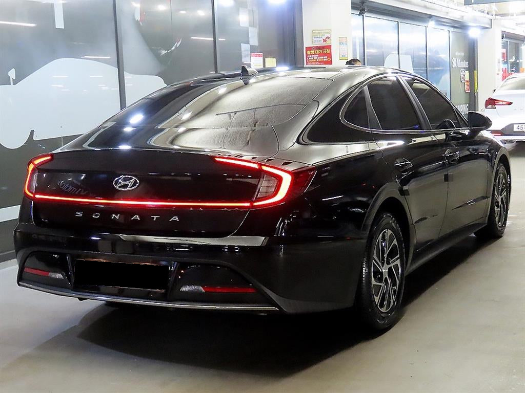Hyundai Sonata — photo 04