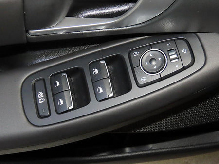 Hyundai Sonata — photo 13