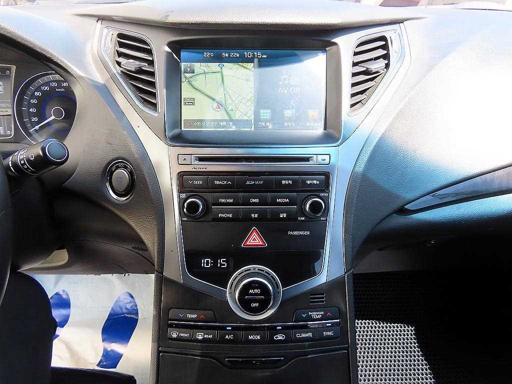 Hyundai Grandeur — photo 13