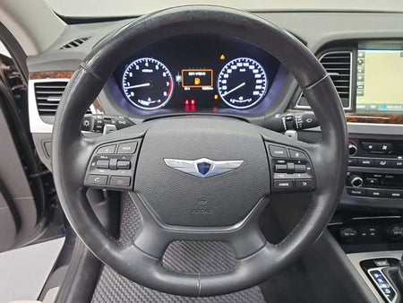 Hyundai Genesis — photo 09