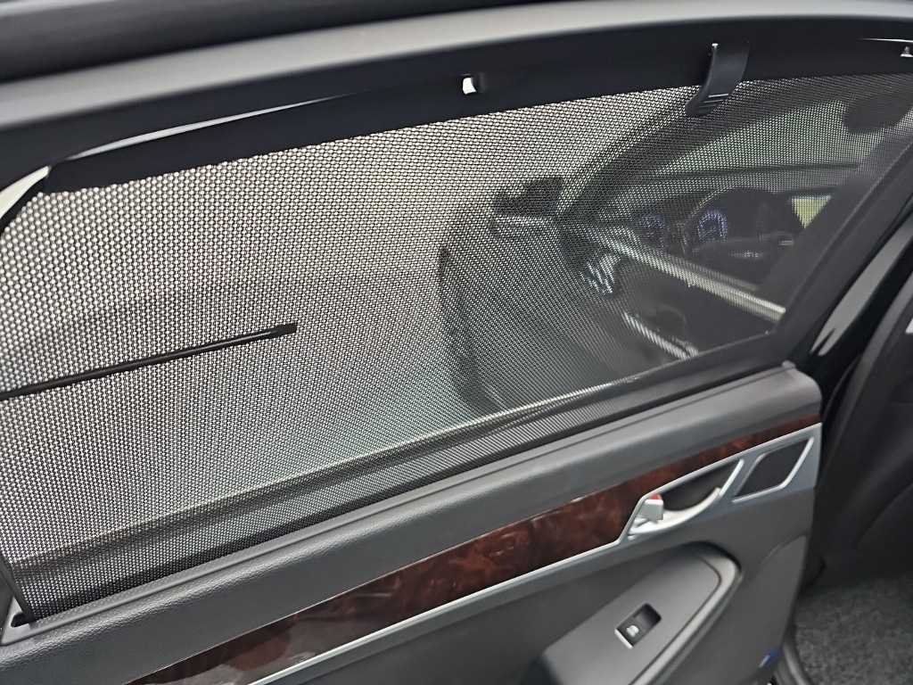 Hyundai Genesis — photo 15
