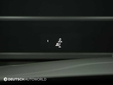 Mercedes-Benz E-Class — photo 18