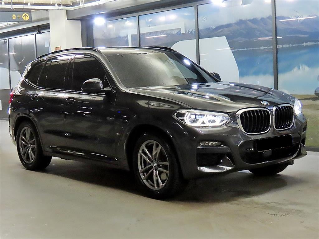 BMW X3 — photo 01