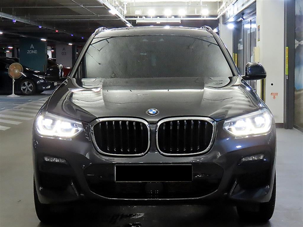 BMW X3 — photo 02