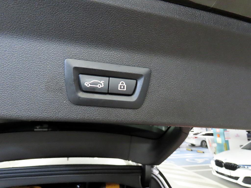 BMW X3 — photo 16