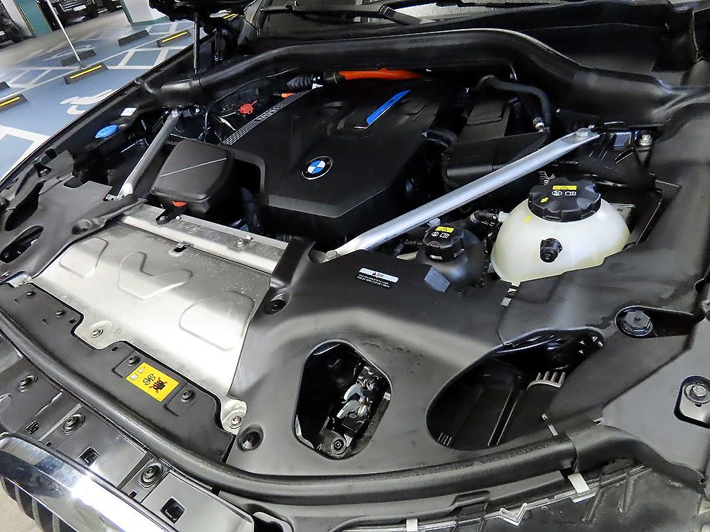 BMW X3 — photo 19