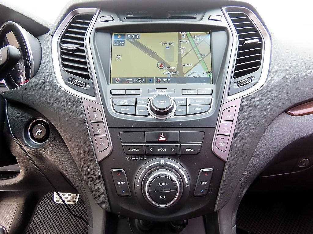Hyundai Santafe — photo 13