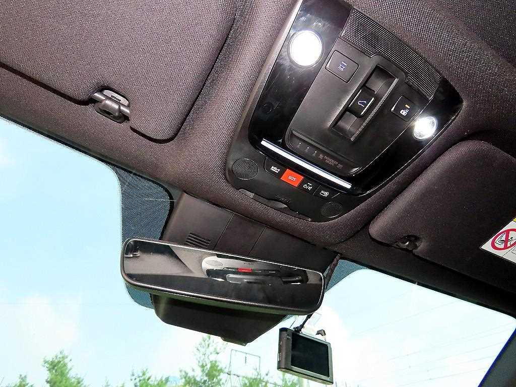 Kia Sorento — photo 15