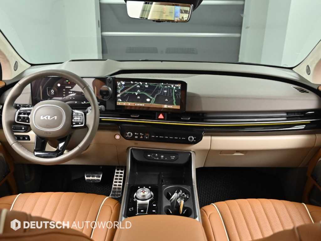 Kia Carnival — photo 08