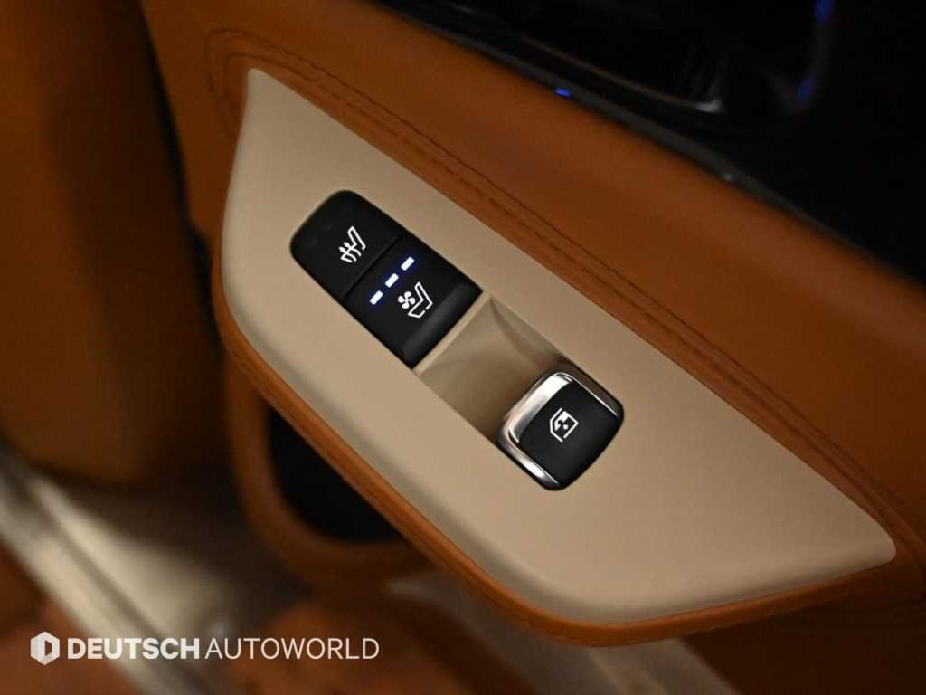 Kia Carnival — photo 16
