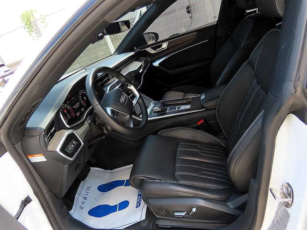 Audi A7 — photo 05