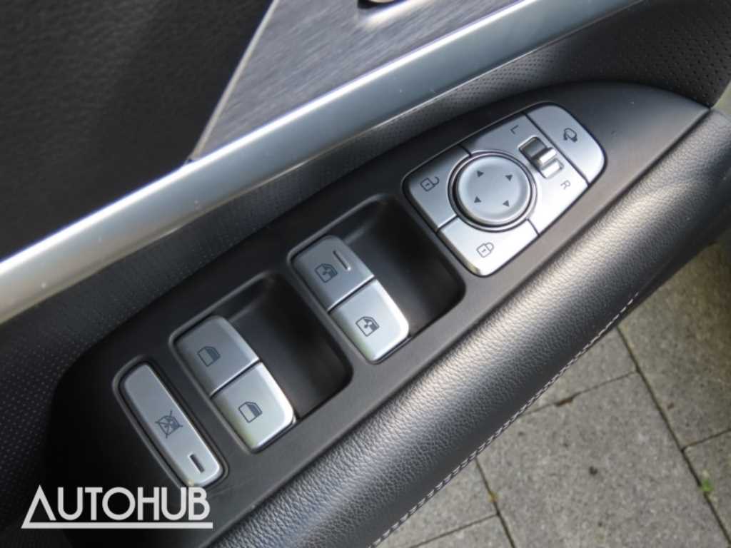 Genesis G70 — photo 13