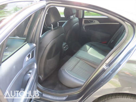 Genesis G70 — photo 15
