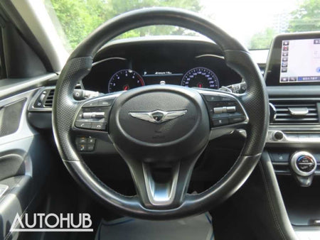 Genesis G70 — photo 17