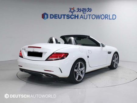 Mercedes-Benz SLC-Class — photo 02