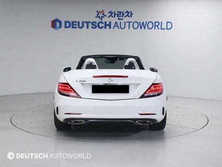 Mercedes-Benz SLC-Class — photo 04