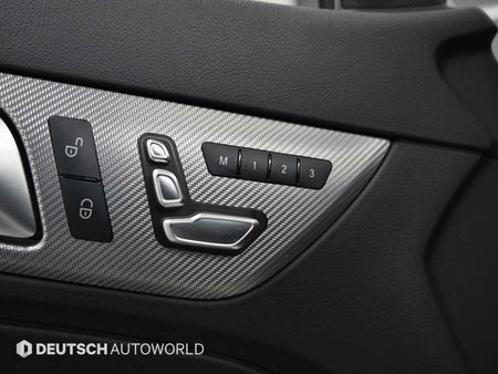 Mercedes-Benz SLC-Class — photo 17