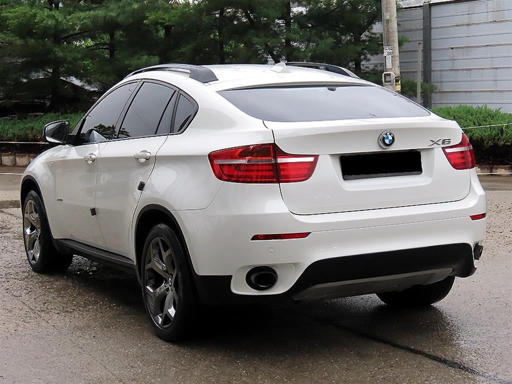 BMW X6 — photo 03