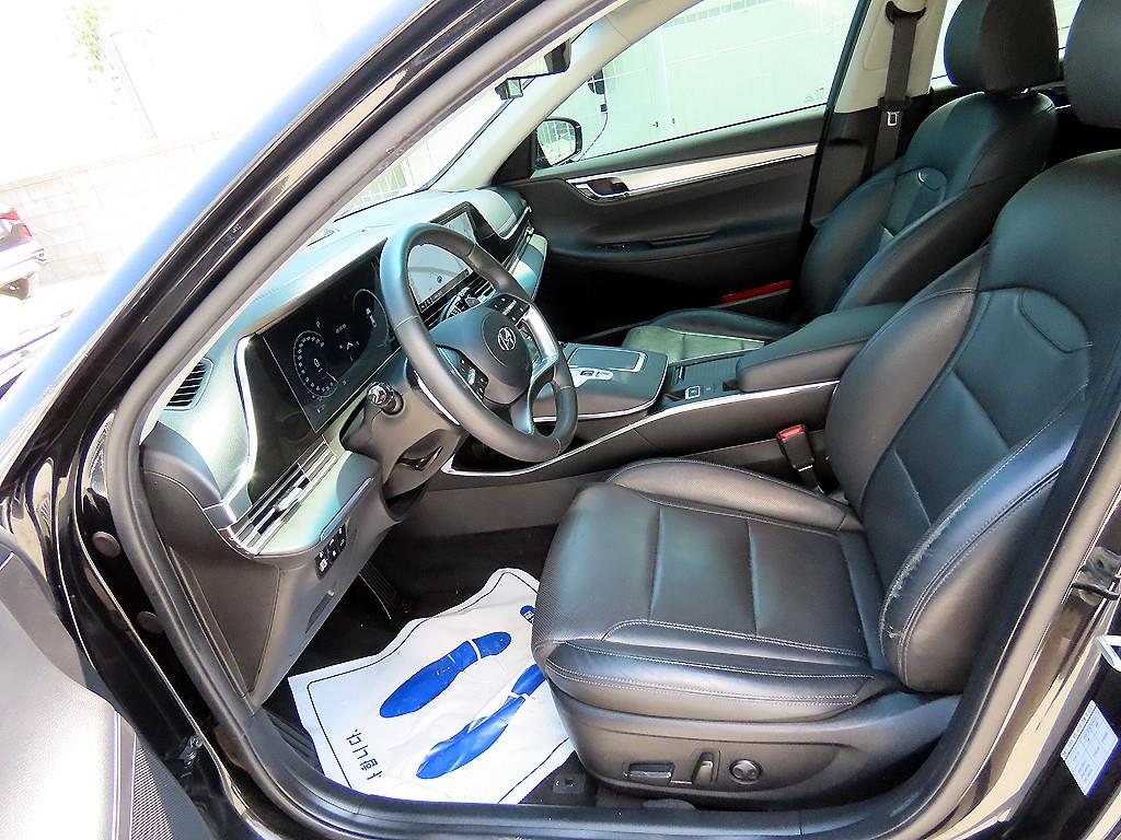 Hyundai Grandeur — photo 05