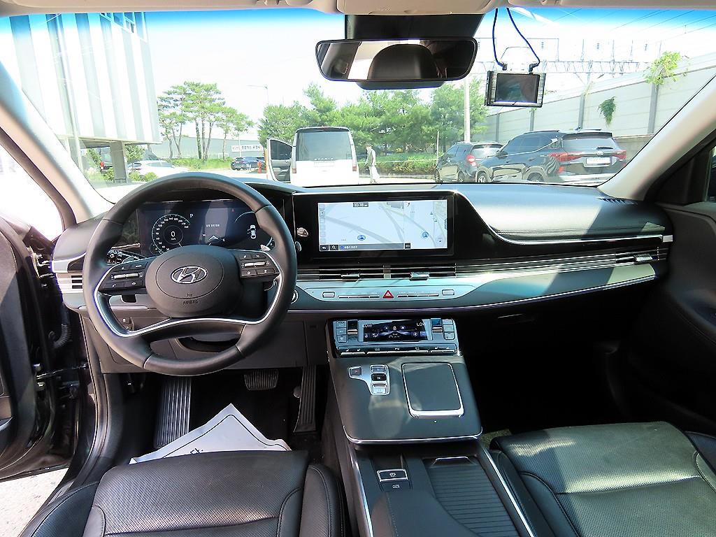 Hyundai Grandeur — photo 07
